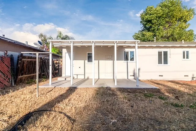3985 Stanton St — Photo 22