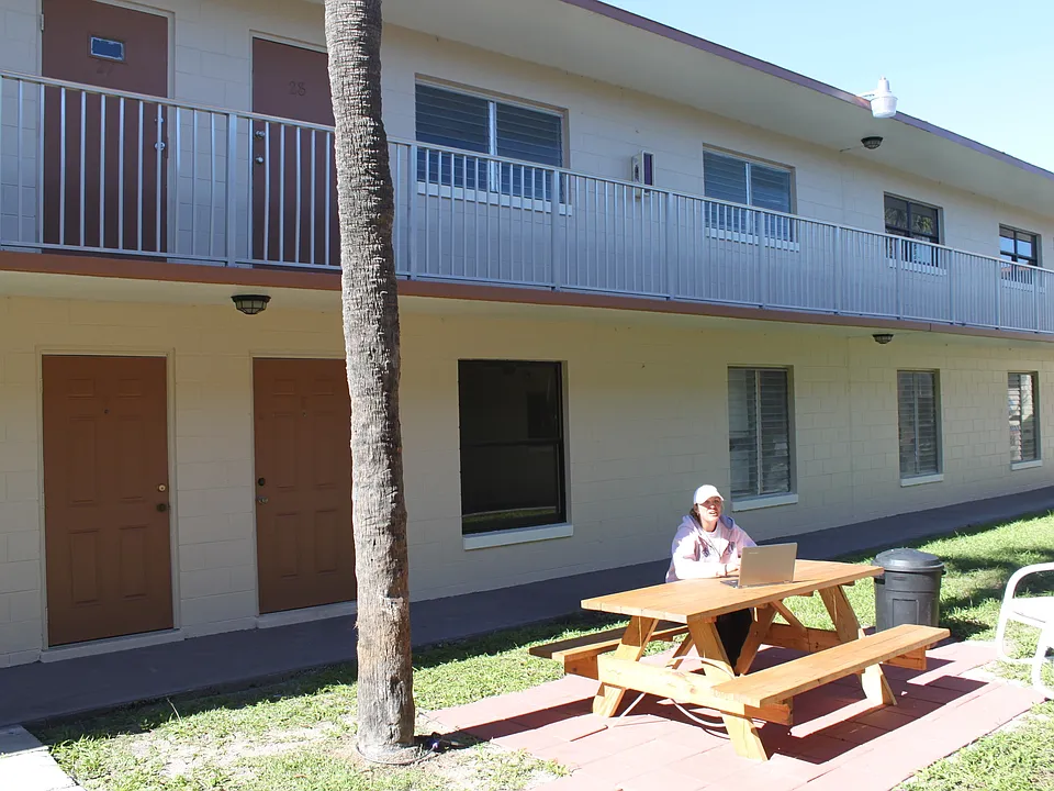 Rose Garden Apts.