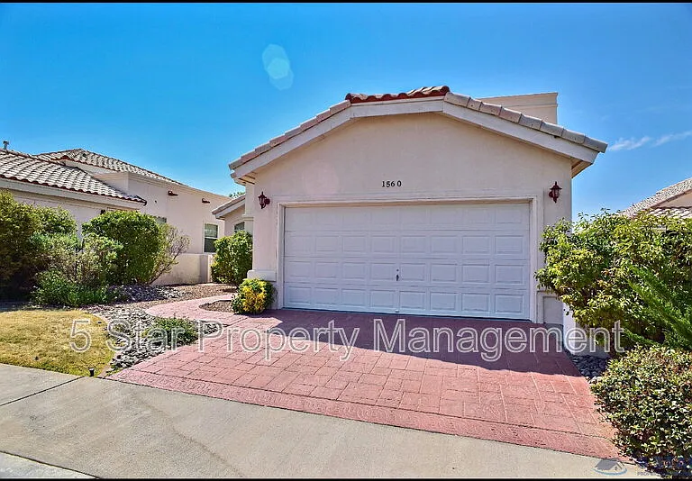 1560 Via Appia St — Photo 3
