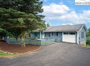 416 Center Court Dr, Boone, NC 28607