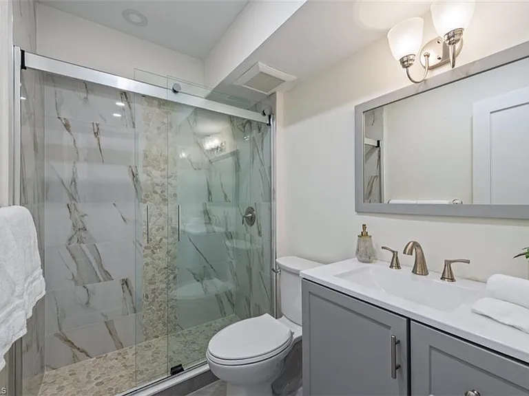 2170 Gulf Shore Blvd N #41E — Photo 9