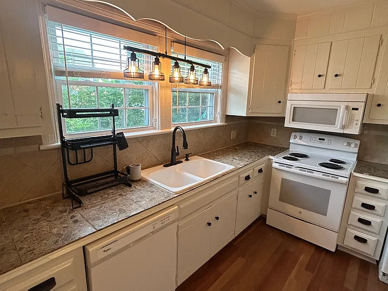 7001 Belvedere Dr — Photo 19