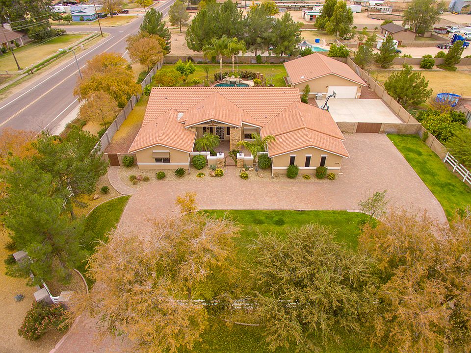 1st image of 19406 N 36th Dr