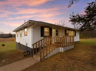 32536 Jackson Rd NE, Cambridge, MN 55008