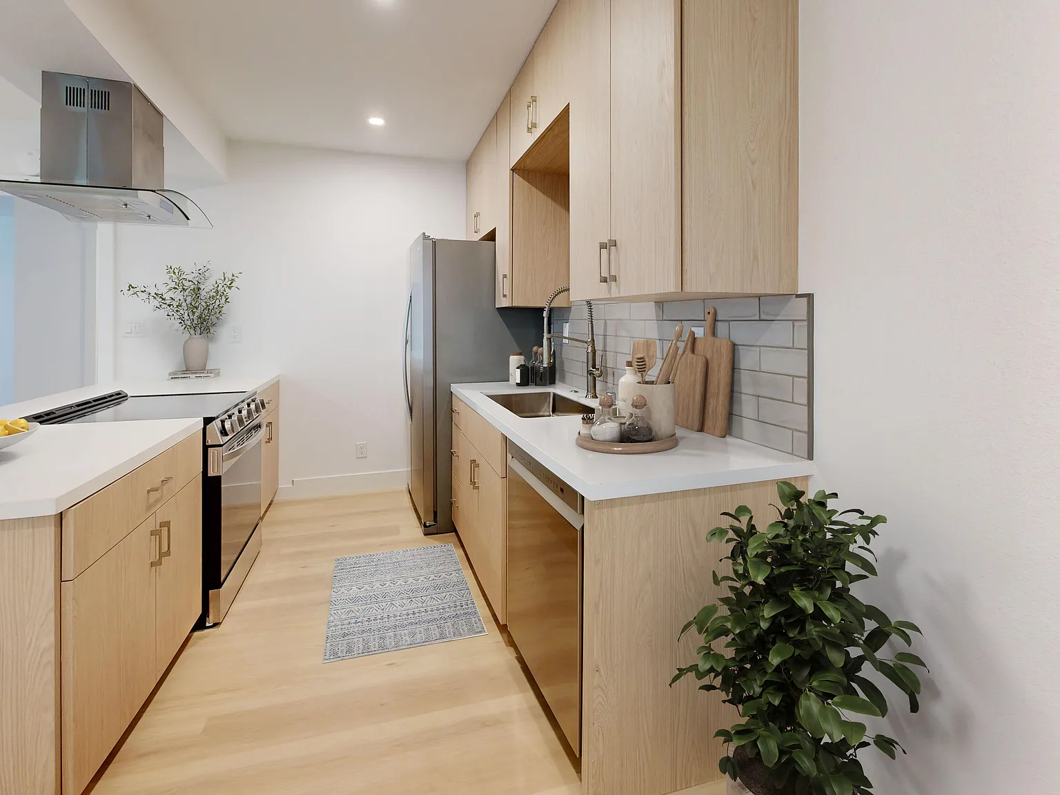Newport Village Apartments — Photo 3