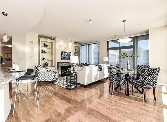 4th image of 4909 Laclede Ave APT 1501