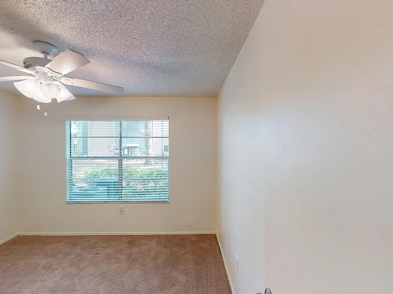 Lakewood Place — Photo 67