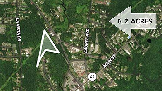 3rd image of Vista Dr