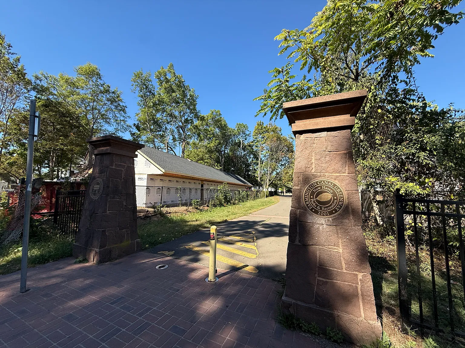 1 bed, 350 sqft, $1,600 — Photo 4