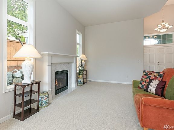4th image of 336 210th St SE