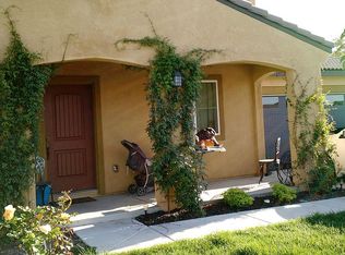 1046 Gospel Dr, San Jacinto, CA 92583