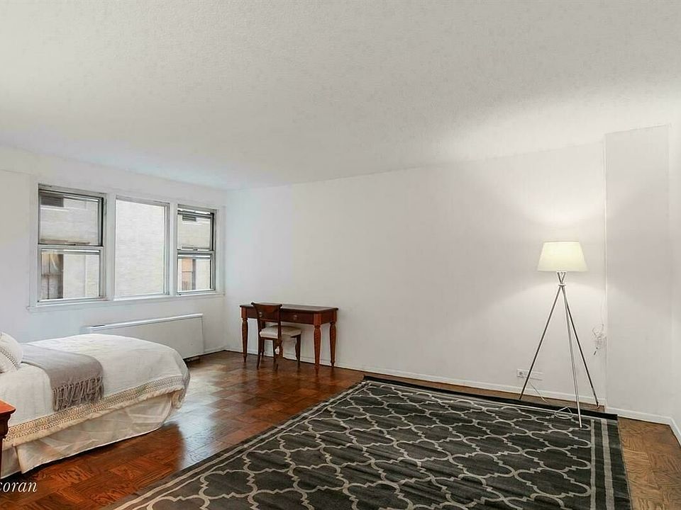 1st image of 120 4th Ave #11A