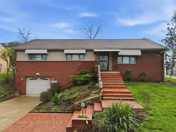 1013 El Rancho Dr, Pittsburgh, PA 15220