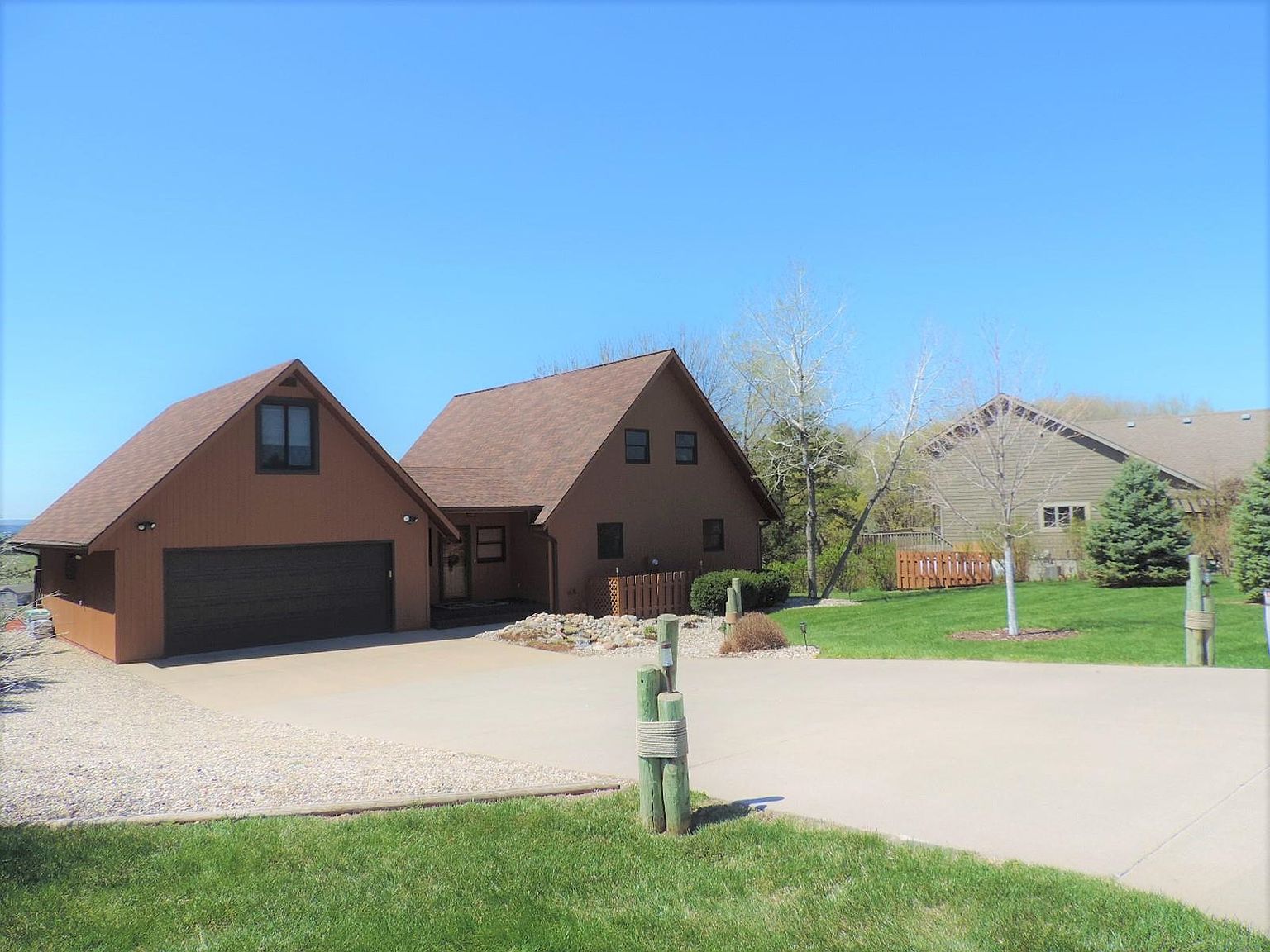 226 Marina Dell Ave, Yankton, SD 57078 Zillow