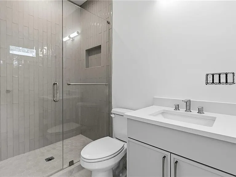 3196 Towerview Dr NE — Photo 41