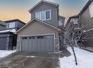 2088 Graydon Hill Cres SW, Edmonton, AB T6W 4C7