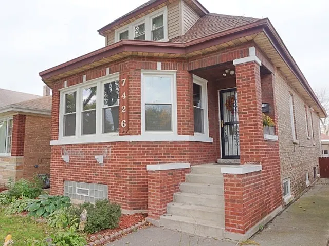 7426 W 57th St photo 1