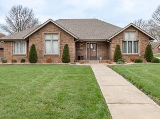 2293 S Laurel Ave, Springfield, MO 65807