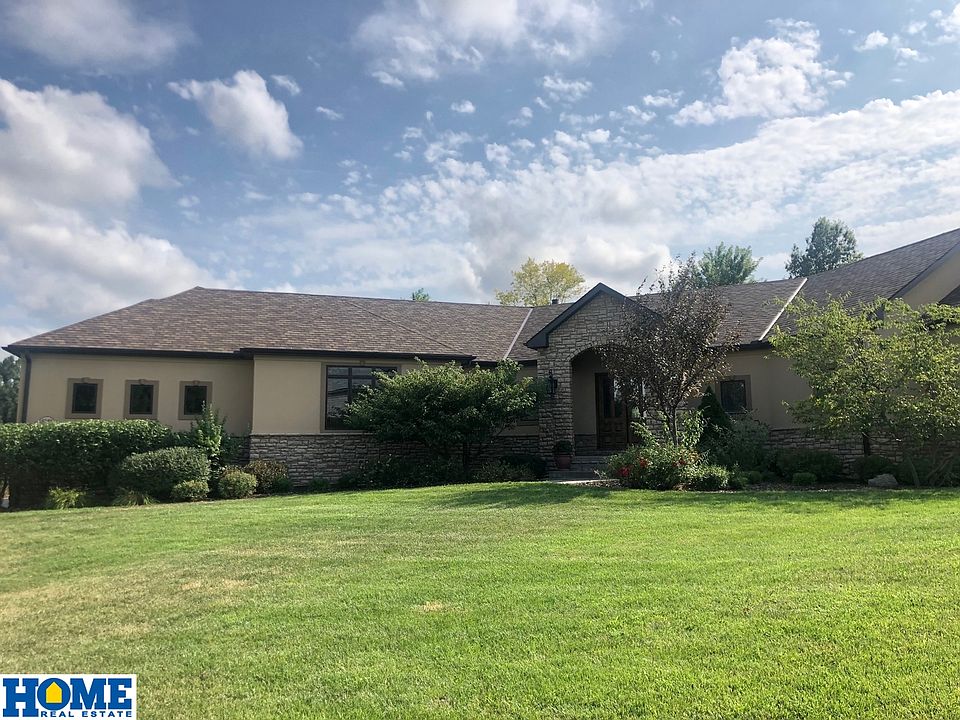 1st image of 6949 Kings Ct