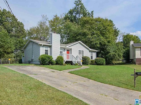 2nd image of 5907 Northwood Dr