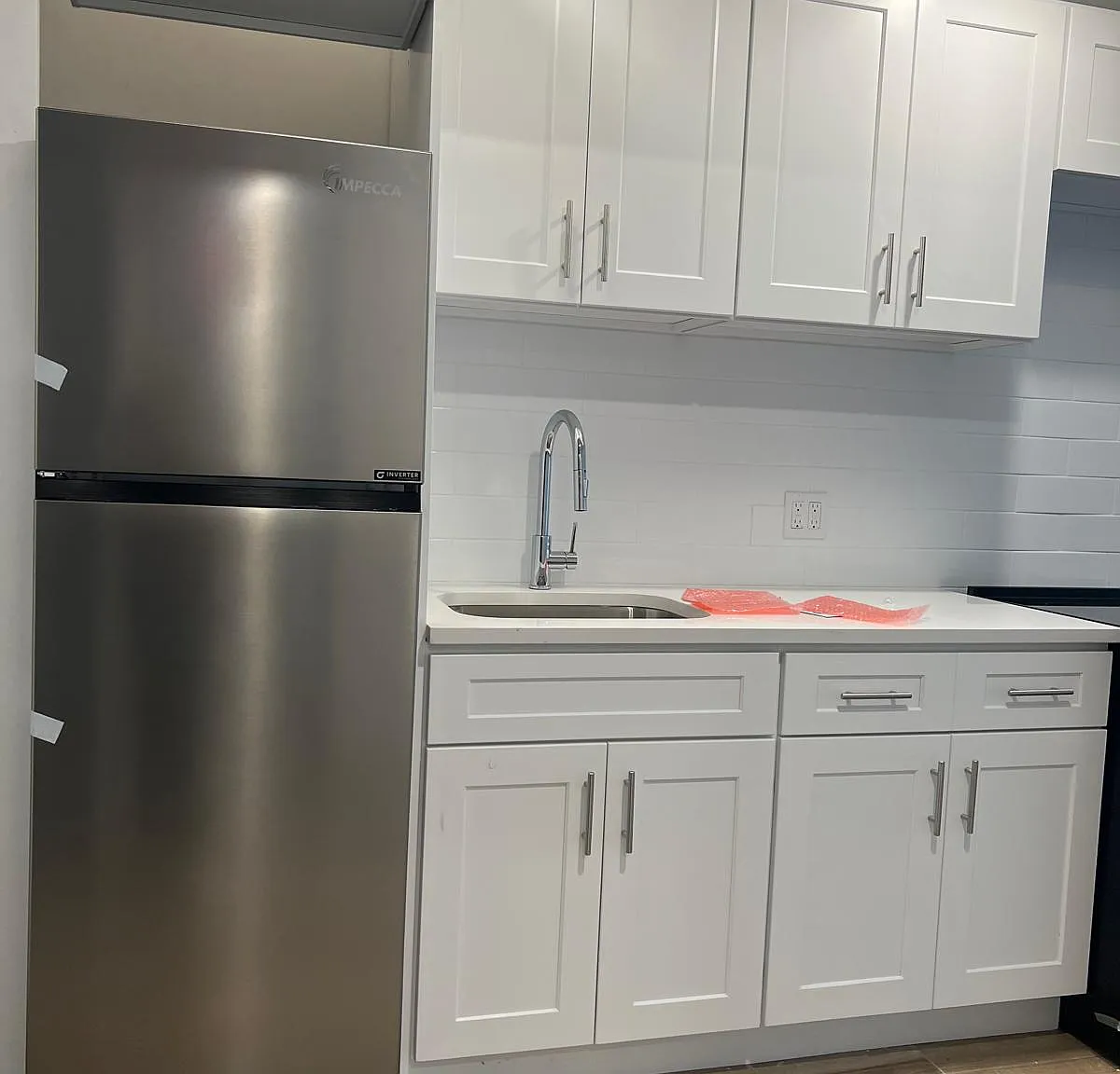 1 bed, 700 sqft, $2,762 — Photo 1