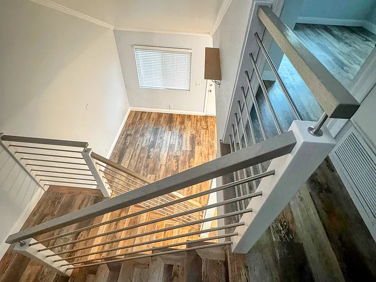 9903 Cedar St #4 — Photo 11