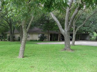 719 Burney Rd, Sugar Land, TX 77498