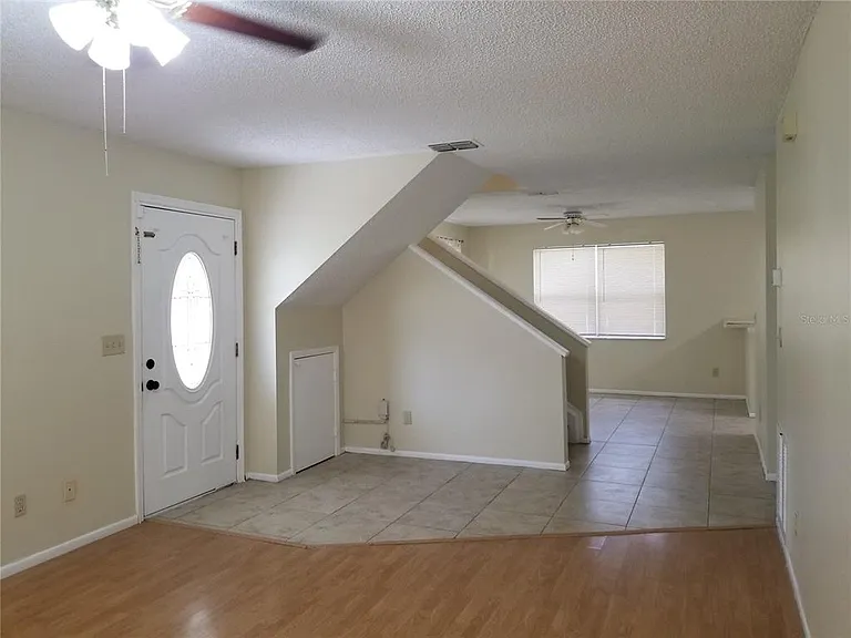 8202 Broward Pl — Photo 11