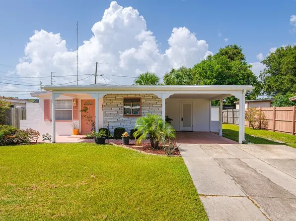 8855 78th Pl, Seminole, FL 33777