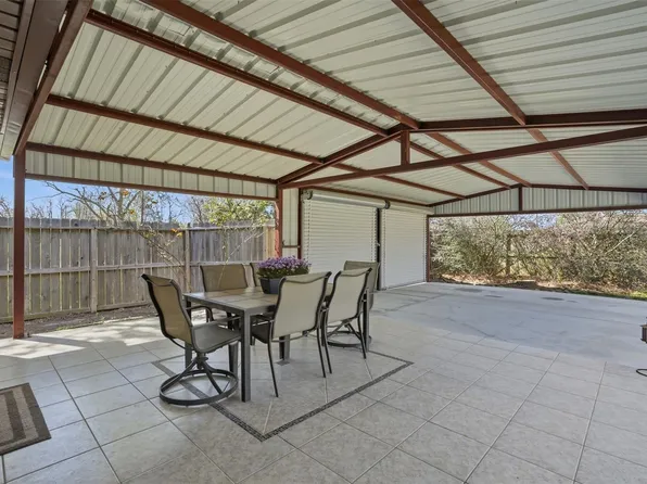 815 Wisconsin St, South Houston, TX 77587