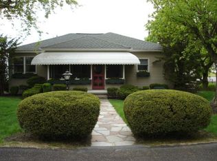 12 Hillcrest Ave, Schuylkill Haven, PA 17972