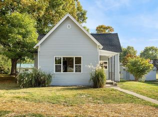 307 N Washington St, Colfax, IN 46035