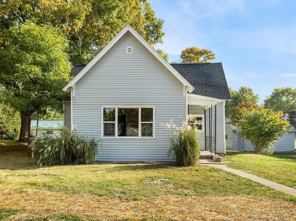 307 N Washington St, Colfax, IN 46035