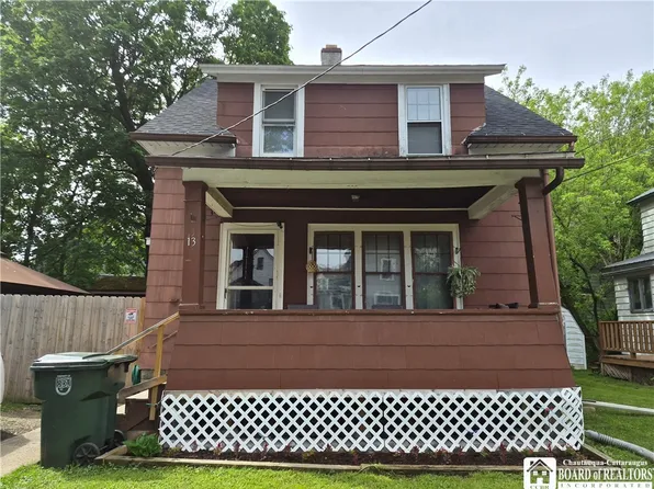 13 Adams St, Jamestown, NY 14701