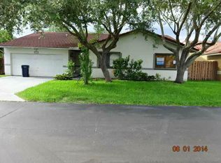 15841 SW 106th Ter, Miami, FL 33196