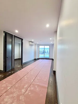 Rented by Delmark Realty LLC | media 52