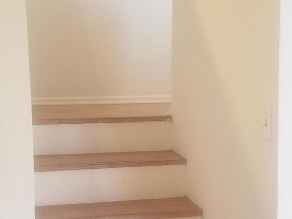 4th image of 1720 E Pepper Cir APT 3