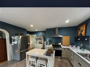 75 Kenwood St #1, Woonsocket, RI 02895