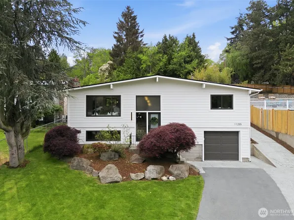 11255 Roseberg Avenue S, Seattle, WA 98168