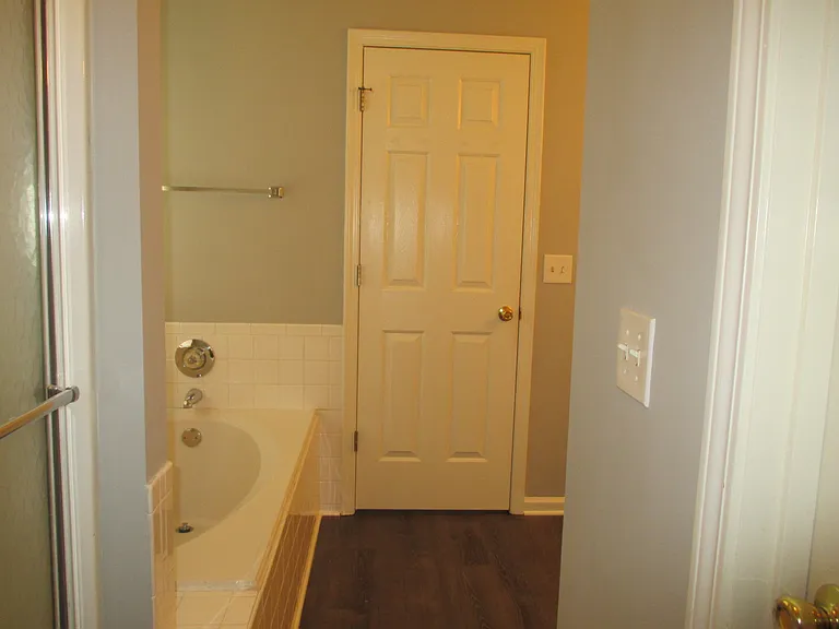 60 Macadamia Ct — Photo 11