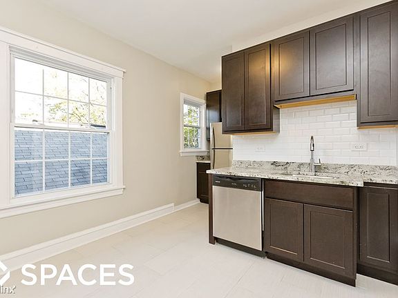 2nd image of 2456 W Cuyler Ave #2
