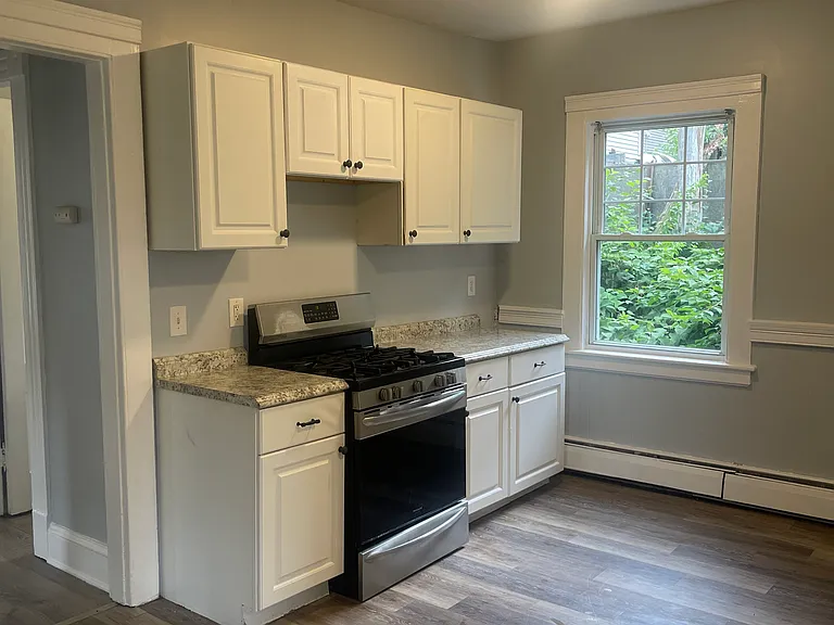 93 Fairview St #2 — Photo 1