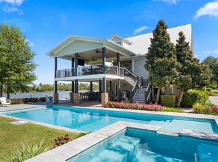 4225 W Tank Farm Rd, Lake Charles, LA 70605