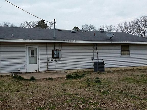 2nd image of 1104 E 9th St