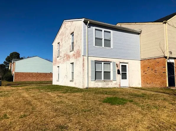 3828 Schooner Trl, Chesapeake, VA 23321