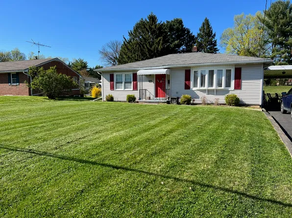 17538 Gay St, Hagerstown, MD 21740