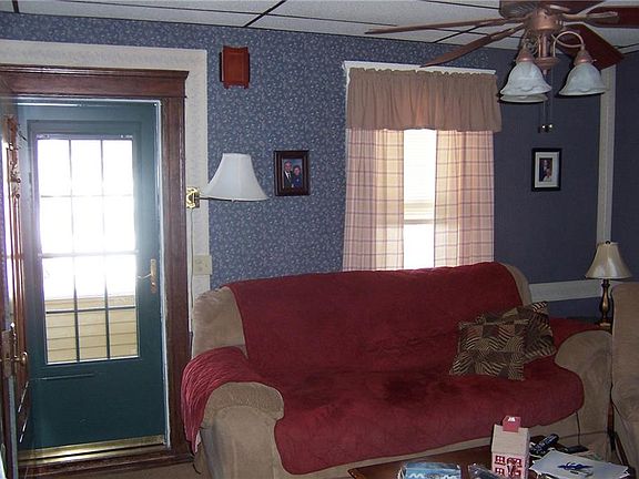 4th image of 23 Carovilli St