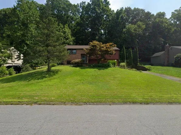178 Woodfield Xing, Rocky Hill, CT 06067