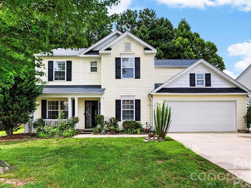 1st image of 9833 Aventide Ln