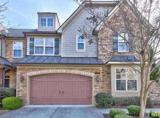 121 Sunstone Dr, Cary, NC 27519